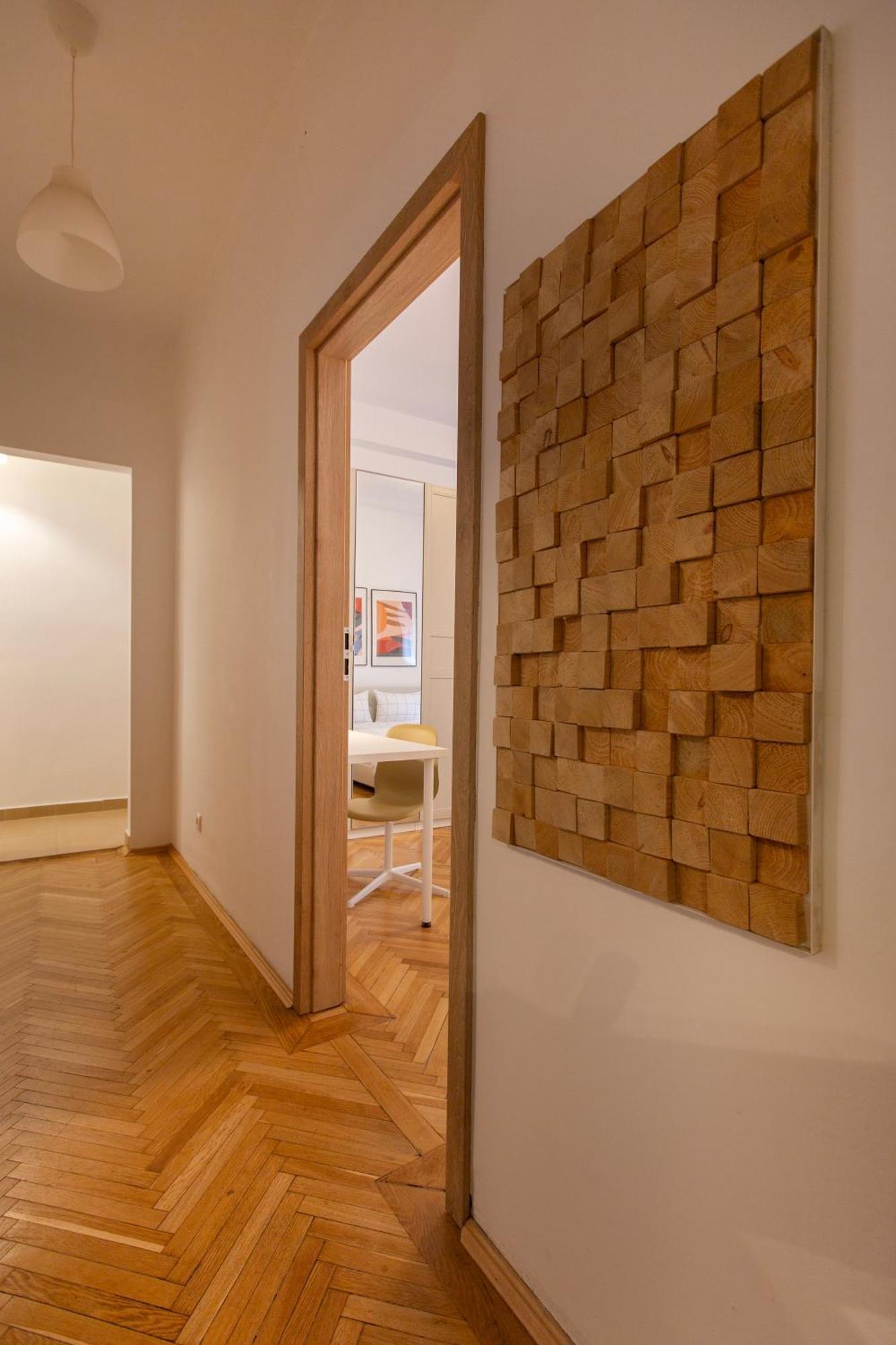 Ultracentral Hong Kong 3 Bdrm Apartment Boekarest Buitenkant foto